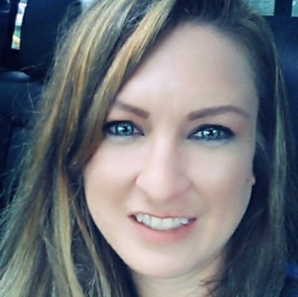 Meet your Posher, Krista - Picture 1 of 1